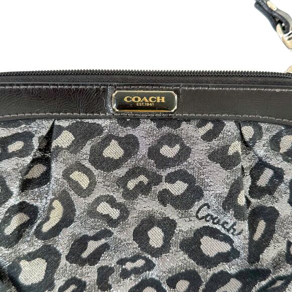 Coach Y2K Black & Silver Metallic Leopard Wristlet Wallet - Picture 4 of 5